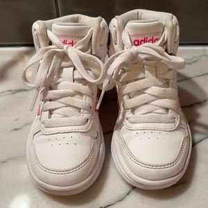 Adidas girls tennis shoes size 11